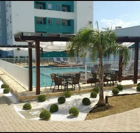 Apto em Easy Club encantador com piscina. Piçarras Exterior foto