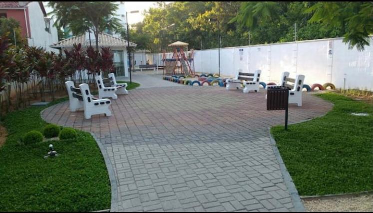 Apto em Easy Club encantador com piscina. Piçarras Exterior foto